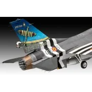 50th Anniversary F-16 Falcon, 1/32 - Revell 03802 50th Anniversary F-16 Falcon, 1/32 - Revell 03802