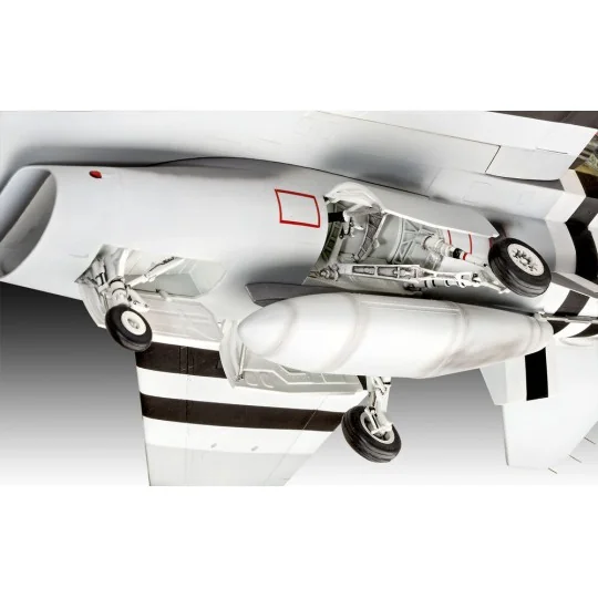 50th Anniversary F-16 Falcon, 1/32 - Revell 03802 50th Anniversary F-16 Falcon, 1/32 - Revell 03802