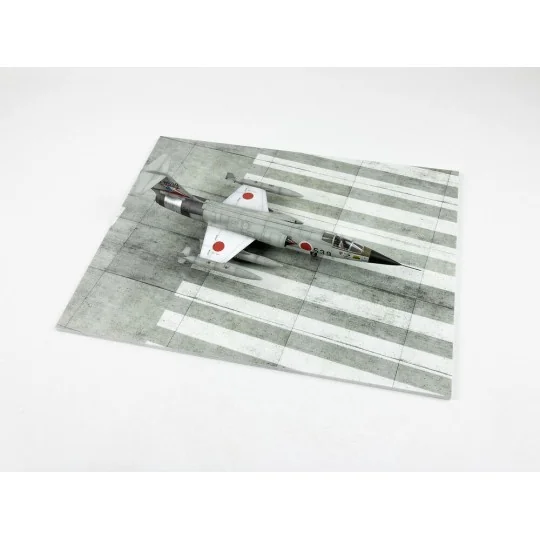 Modern USSR Airfield Type 1 300x230mm (Universal), 1/72 - Red Fox S...