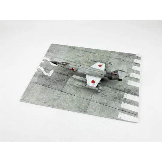Modern NATO Airfield Type 4 300x230mm (Universal), 1/72 - Red Fox S...