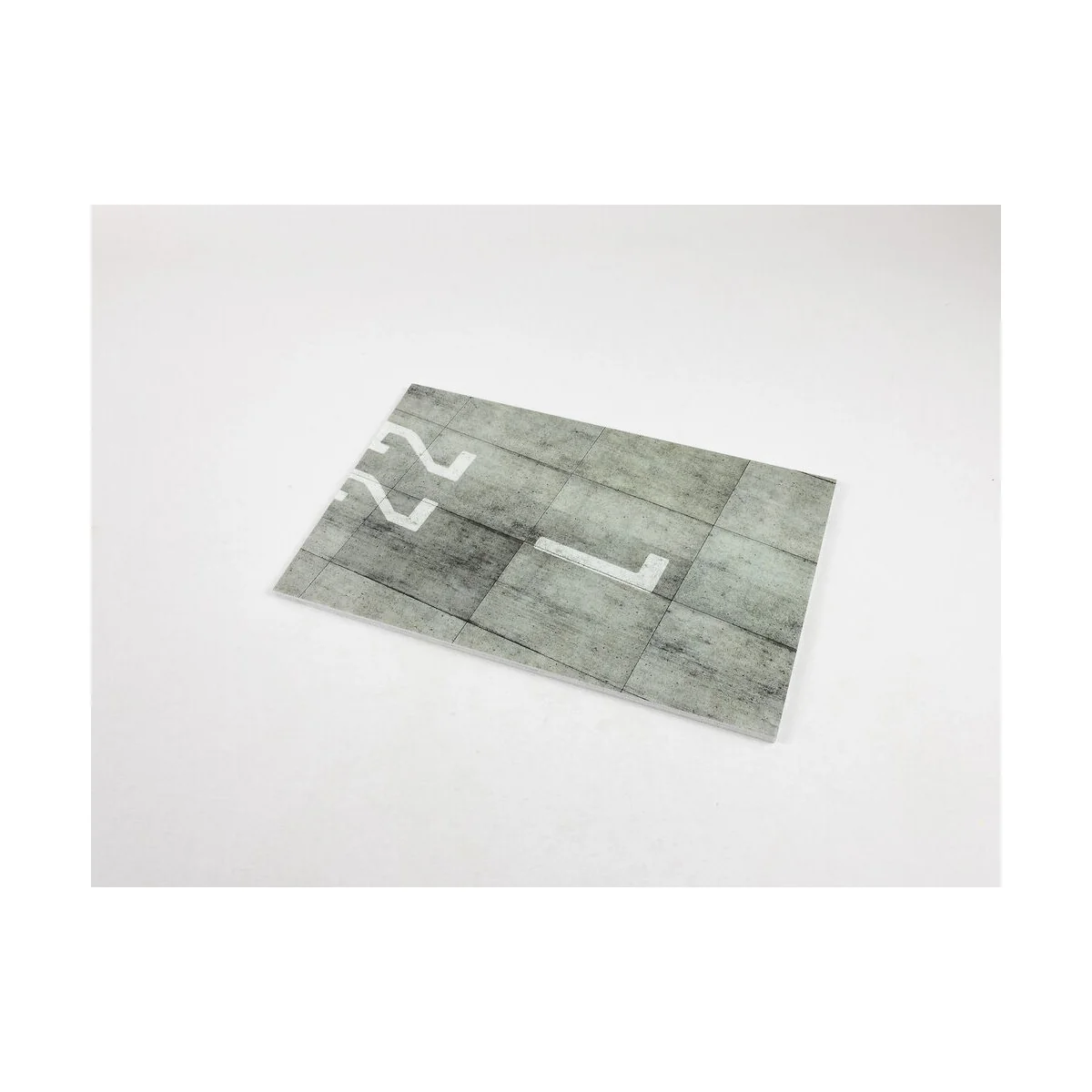 Modern NATO Airfield Type 4 250x160mm (Universal), 1/72 - Red Fox S...