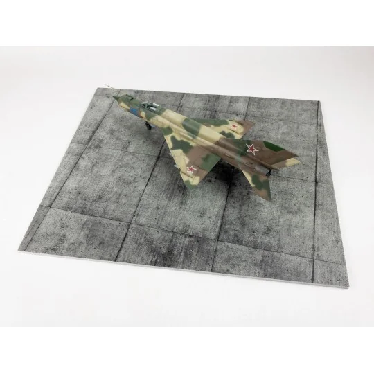 Concrete Base Square Type 4 380x320mm (Universal), 1/48 - Red Fox S...