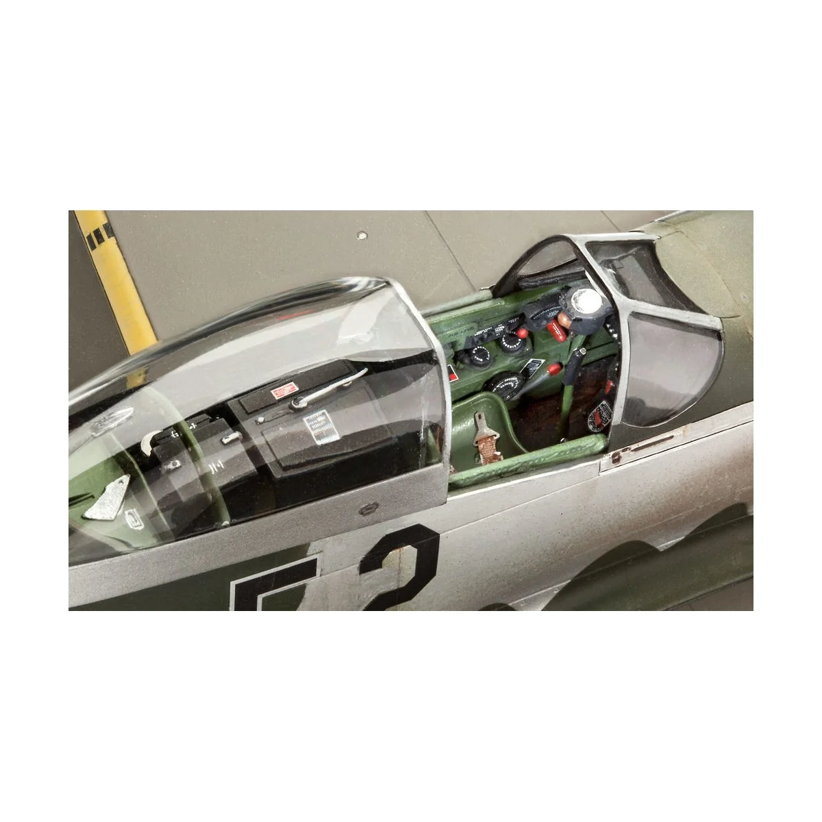 P-51D-5NA Mustang (early version, 1/32 - Revell 03944