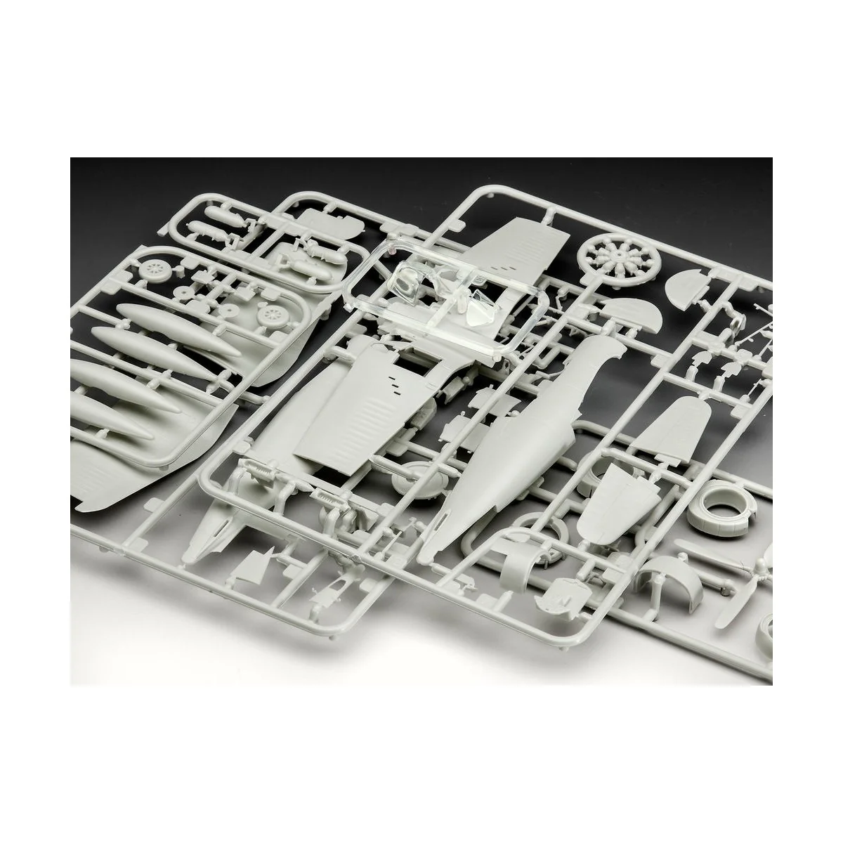 F4U-4 Corsair, 1/72 - Revell 03955