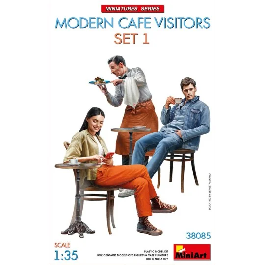 Modern Cafe Visitors Set 1, 1/35 - MiniArt 38085
