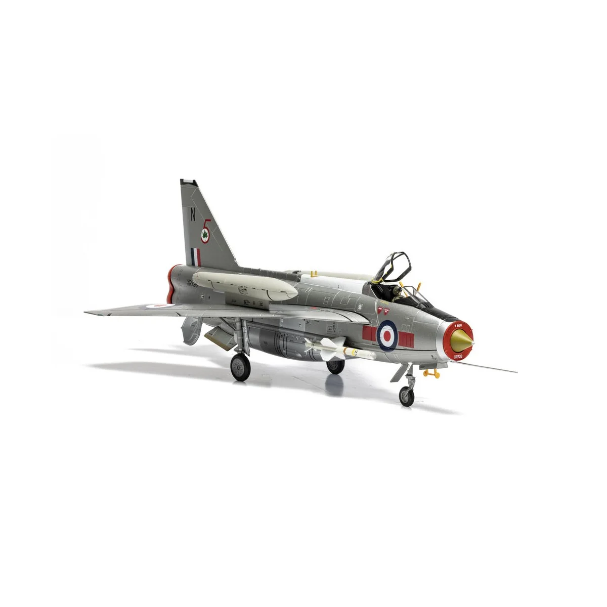 English Electric Lightning F.6 XR726/N, RAF No.5 Squadron, Binbrook...