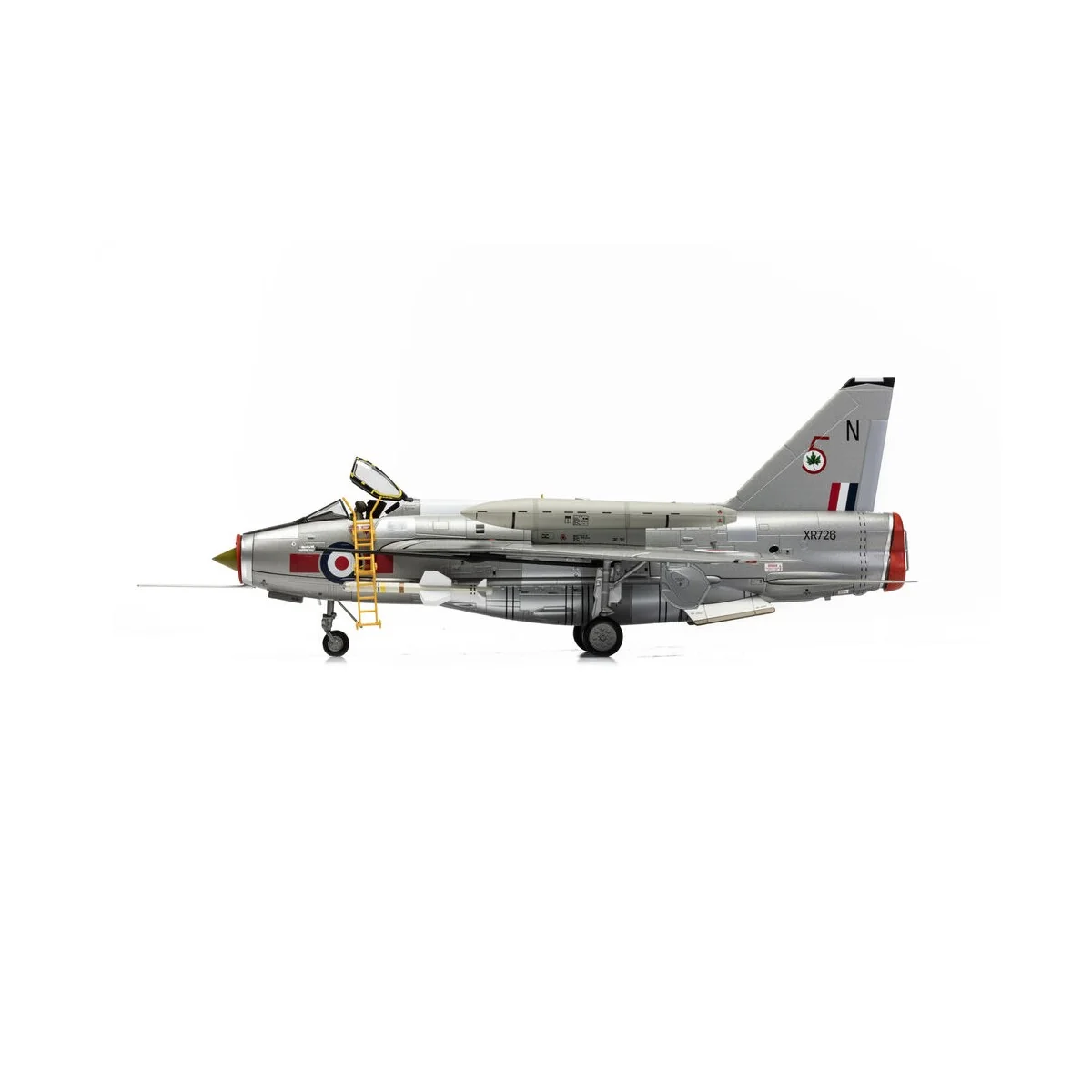 English Electric Lightning F.6 XR726/N, RAF No.5 Squadron, Binbrook...