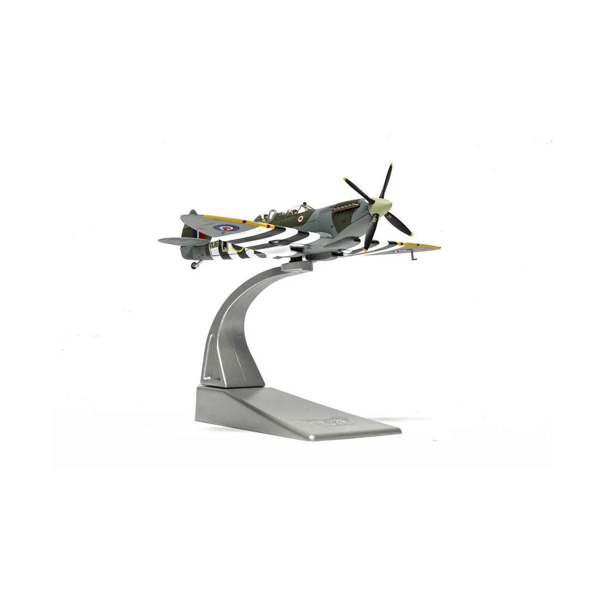 Supermarine Spitfire T9, MJ627/ 9G-Q (G-BMSB), Presented as Spitfir...