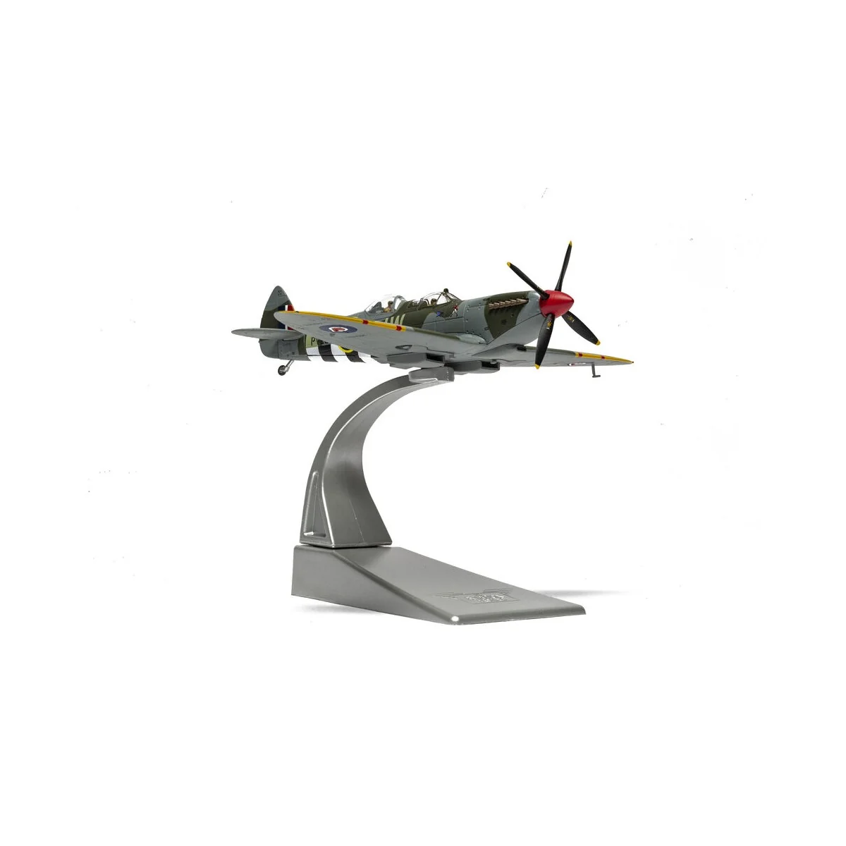 Supermarine Spitfire T9, PV202/’JW’ (G-CCCA), Presented as Spitfire...