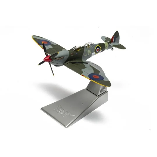 Supermarine Spitfire T9, PV202/’JW’ (G-CCCA), Presented as Spitfire...