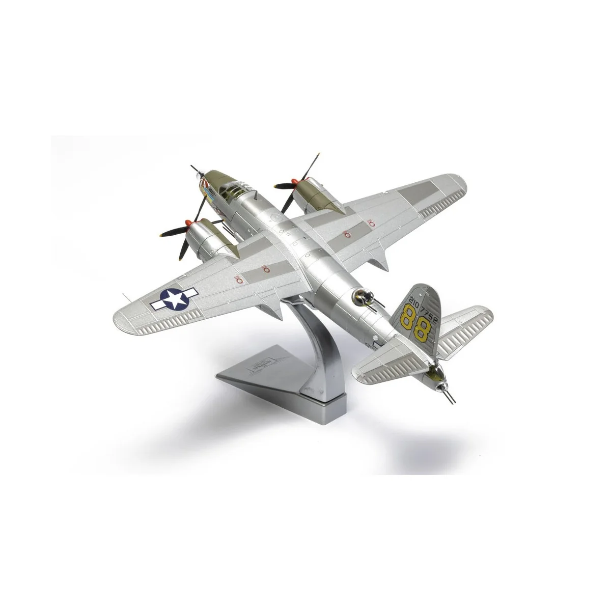 Martin B-26C-45-MO Marauder, 42-107752 / BN 88 ‘Miss Arkansas’, Flo...