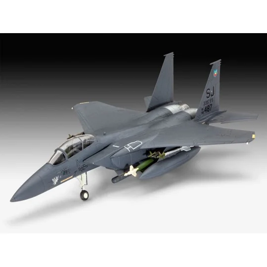 F-15E STRIKE EAGLE & bombs, 1/144 - Revell 03972