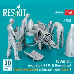 US Aircraft mechanics with SUU-23 20mm gun pod (open & close gun ba...