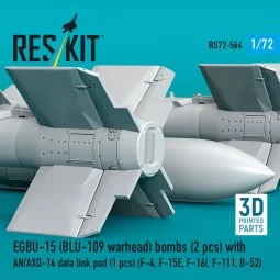EGBU-15 (BLU-109 warhead) bombs (2 pcs) with AN/AXQ-14 data link po...