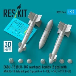 EGBU-15 (BLU-109 warhead) bombs (2 pcs) with AN/AXQ-14 data link po...