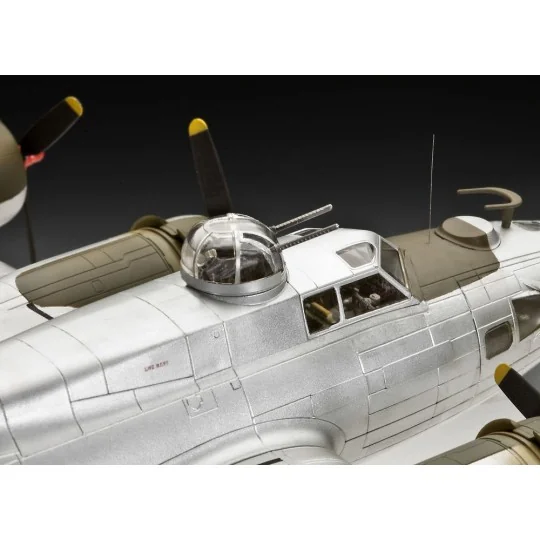 B-17G Flying Fortress, 1/72 - Revell 04283