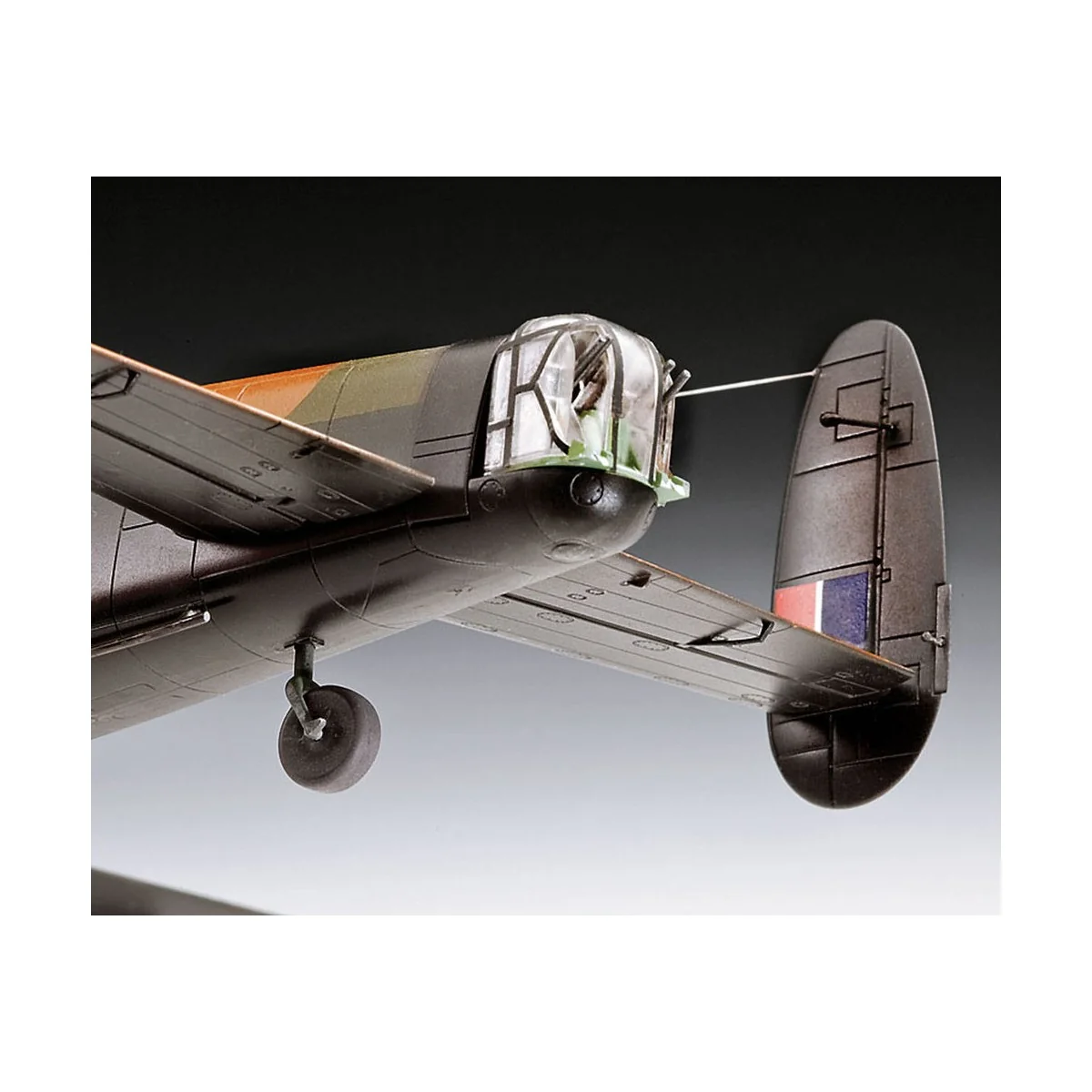 Lancaster B.III "DAMBUSTERS, 1/72 - Revell 04295