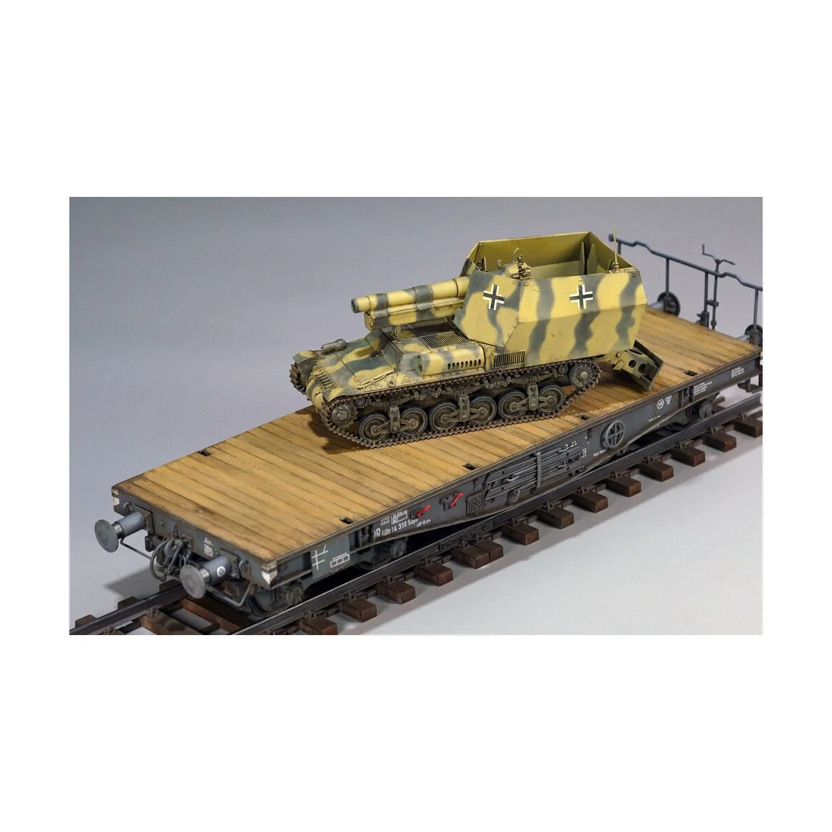 15 cm sFH 13/1 (Sf)auf Gw Lrs.(f )Sd.Kfz.135/1 with German 50 Ton T...