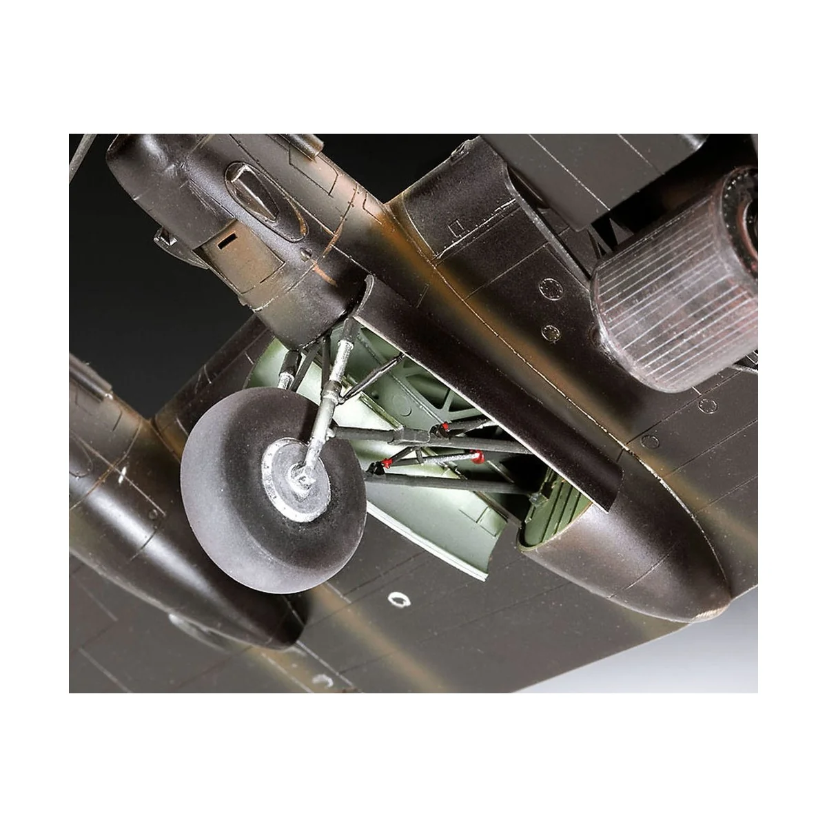 Lancaster B.III "DAMBUSTERS - Revell 04295