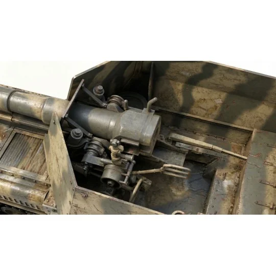 15 cm sFH 13/1 (Sf)auf Gw Lrs.(f )Sd.Kfz.135/1 with German 50 Ton T...