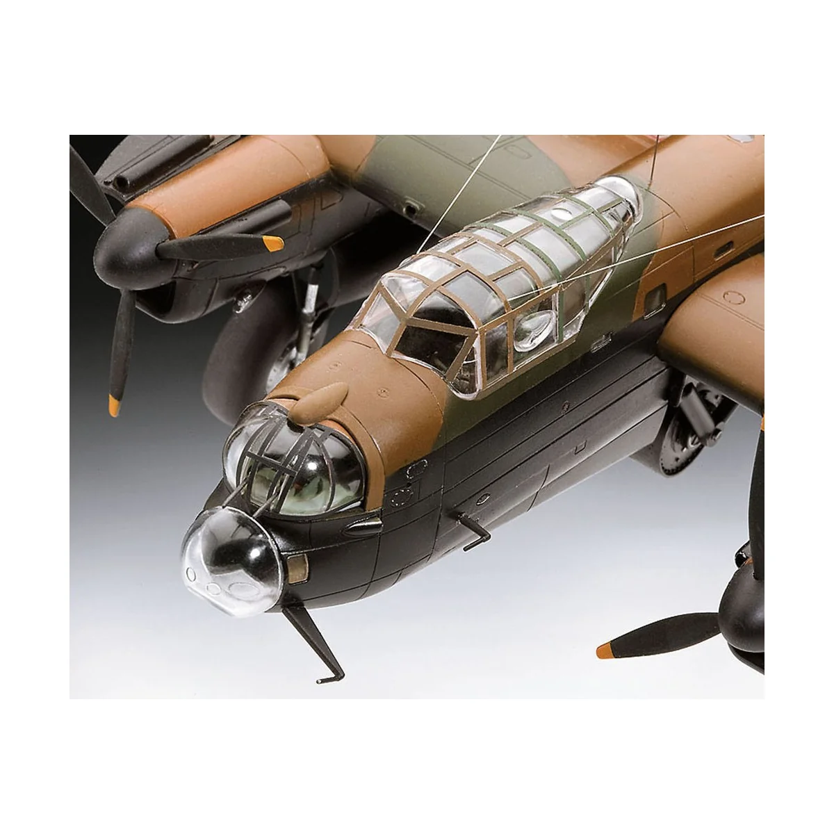 Lancaster B.III "DAMBUSTERS, 1/72 - Revell 04295