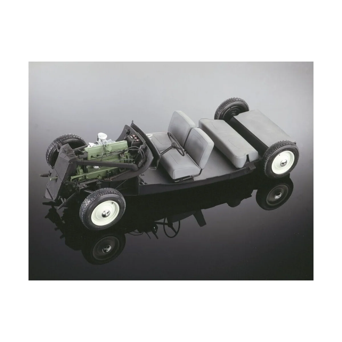 STARTER KIT Citroen 15 SIX Traction Avant, 1/8 - Heller 56799