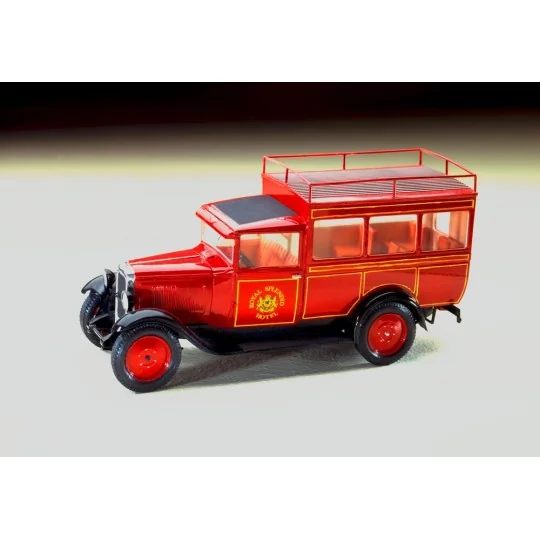 Citroen C4 "Splendid Hotel", 1/24 - Heller 80713