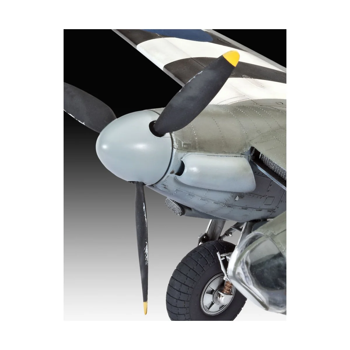 De Havilland MOSQUITO MK.IV, 1/32 - Revell 04758