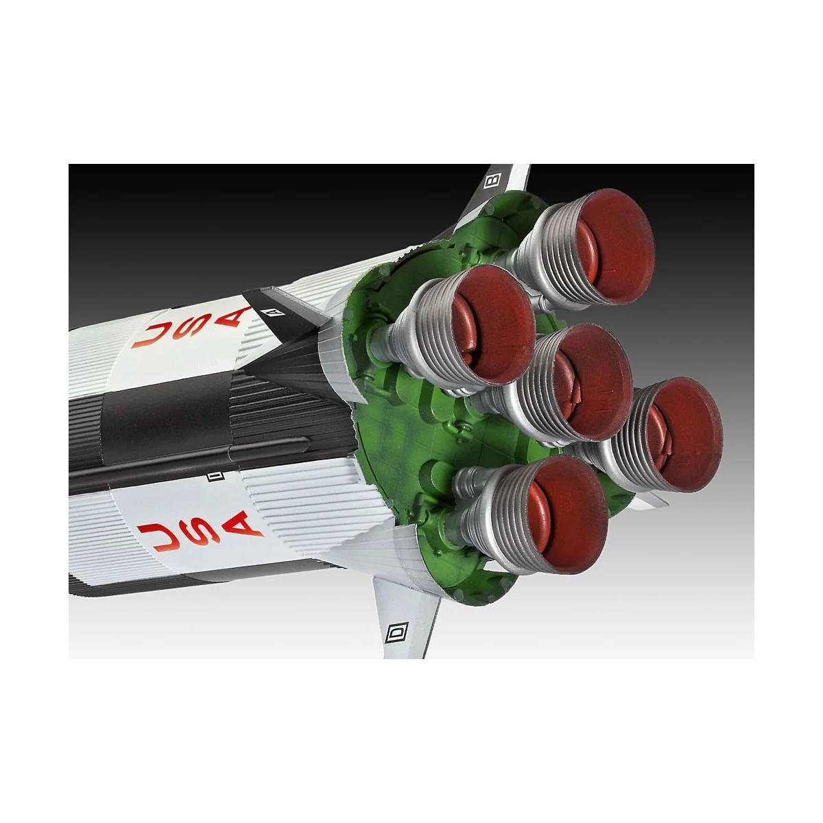 Apollo Saturn V - Revell 04909