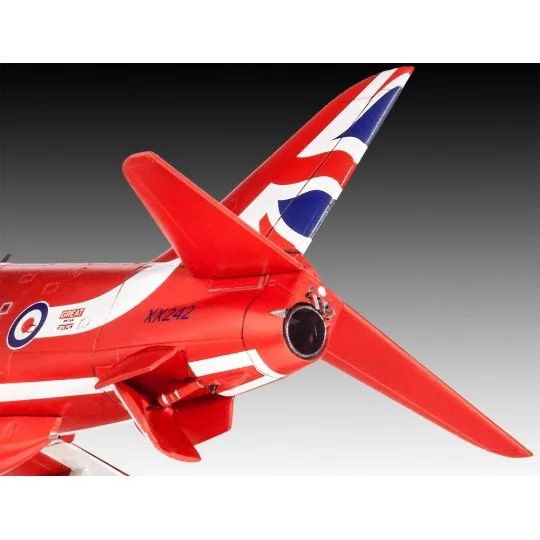 BAe HAWK T.1 RED ARROWS, 1/72 - Revell 04921