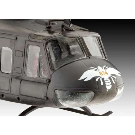 Bell UH-1H Gunship, 1/100 - Revell 04983