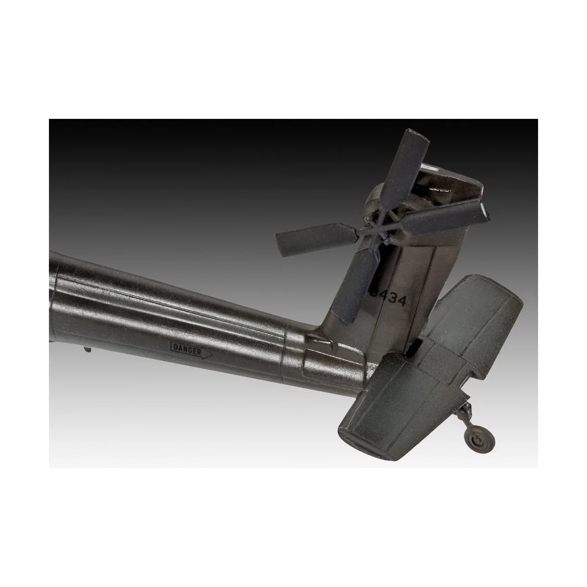 AH-64A Apache - Revell 04985