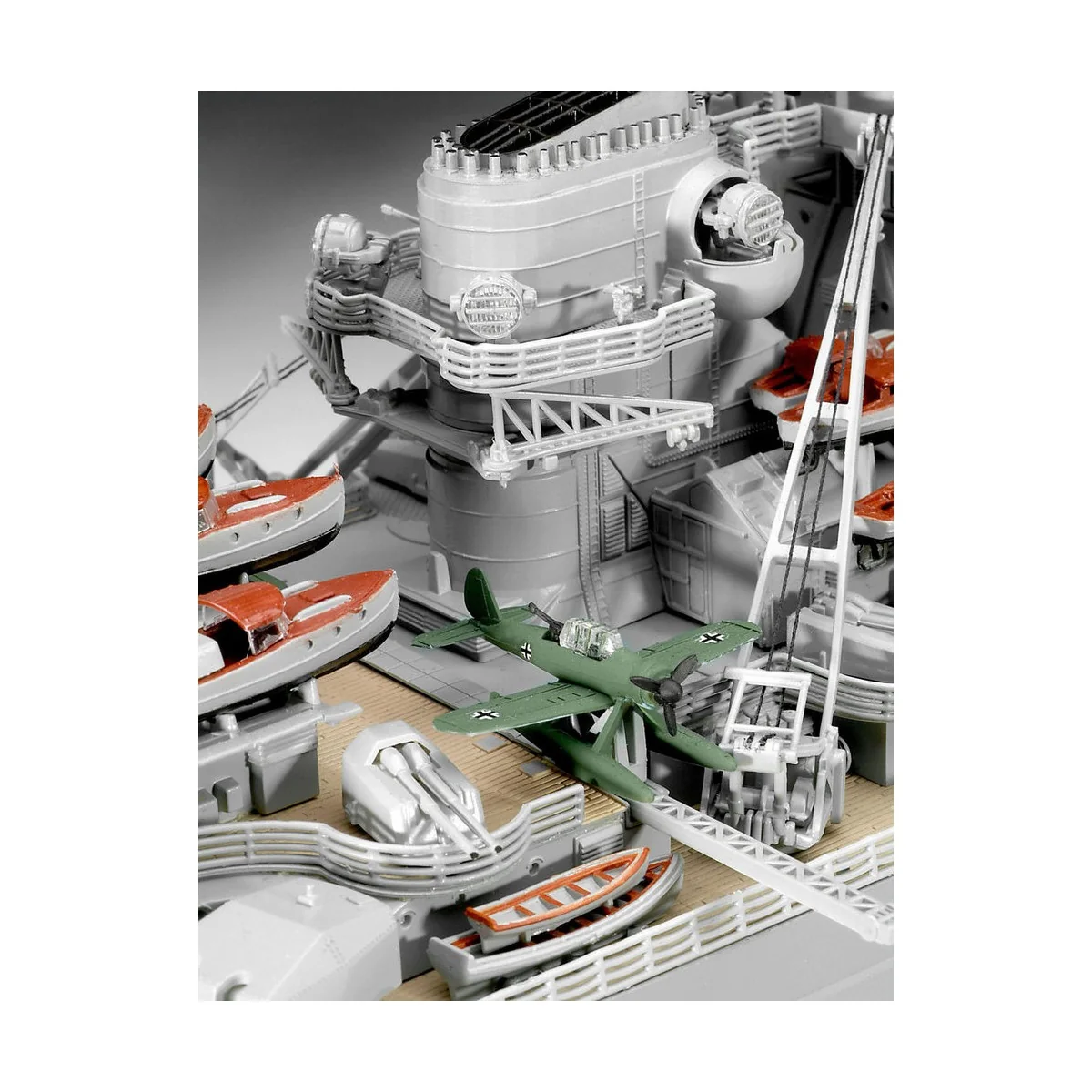 Bismarck, 1/350 - Revell 05040
