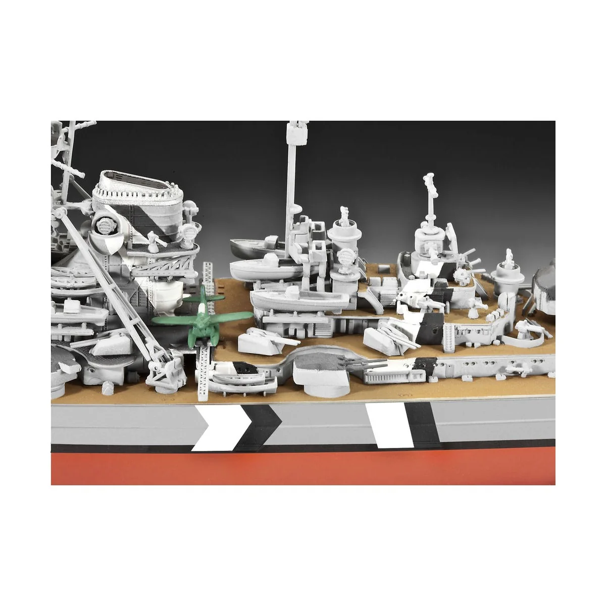 Battleship Bismarck, 1/700 - Revell 05098