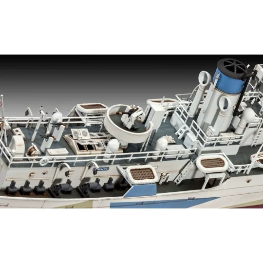 HMCS SNOWBERRY, 1/144 - Revell 05132