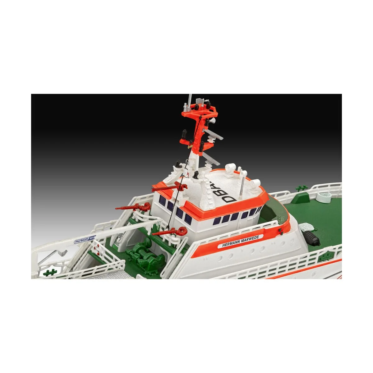 Hermann Marwede, 1/200 - Revell 05812