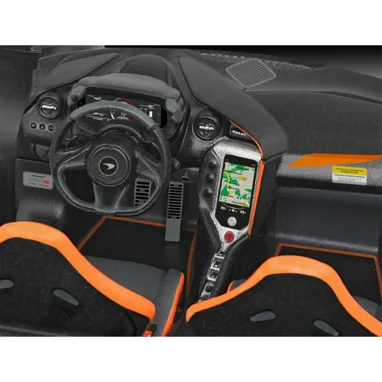 McLaren 750S, 1/24 - Revell 07734