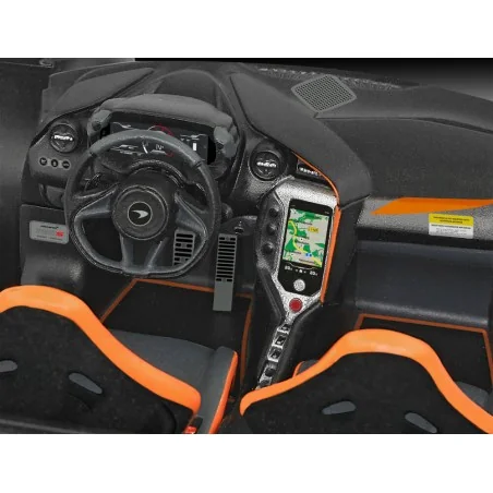 McLaren 750S, 1/24 - Revell 07734