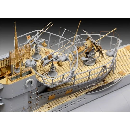 German Submarine Type VII C/41 - Revell 05163