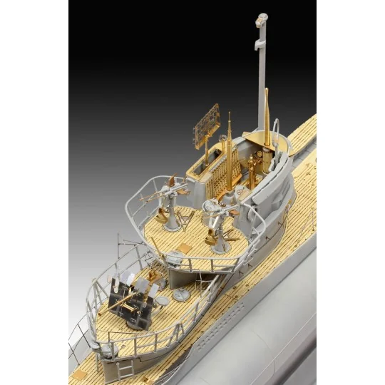 German Submarine Type VII C/41, 1/72 - Revell 05163