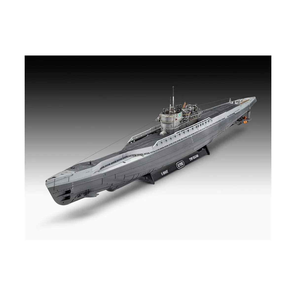 German Submarine Type IX C/40 (U190) - Revell 5167