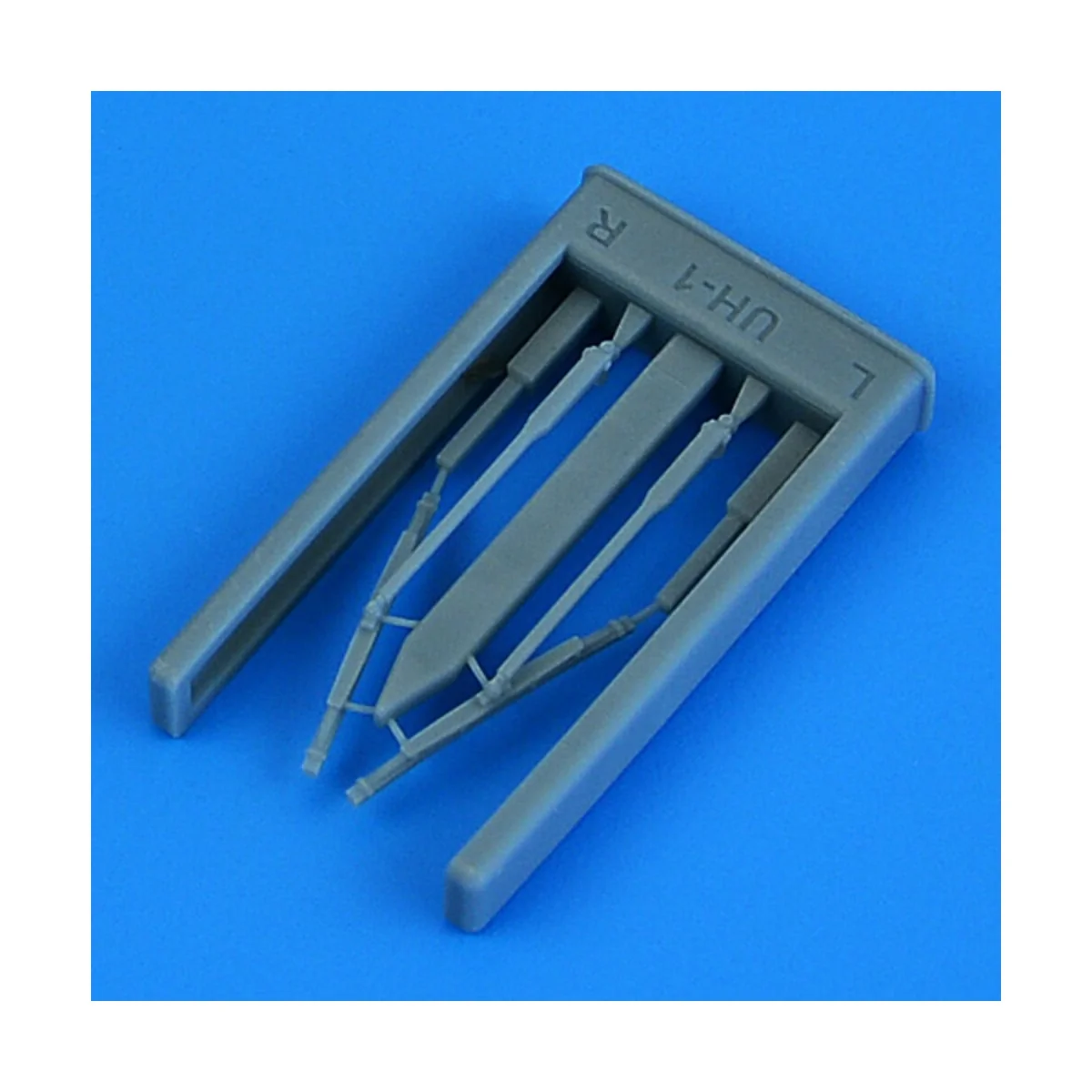 UH-1C Huey wipers for Academy, 1/35 - Quickboost QB35 010