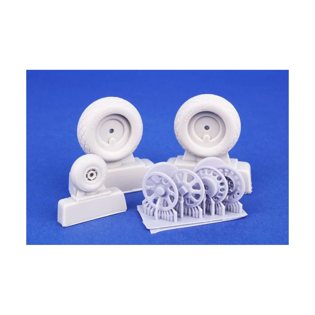 A-20B/C/DB-7 Boston Mk.III Wheels for HK Models, 1/48 - CMK 129-4518 A-20B/C/DB-7 Boston Mk.III Wheels for HK Models, 1/48 - CMK 129-4518