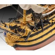 H.M.S. Victory, 1/225 - Revell 05408