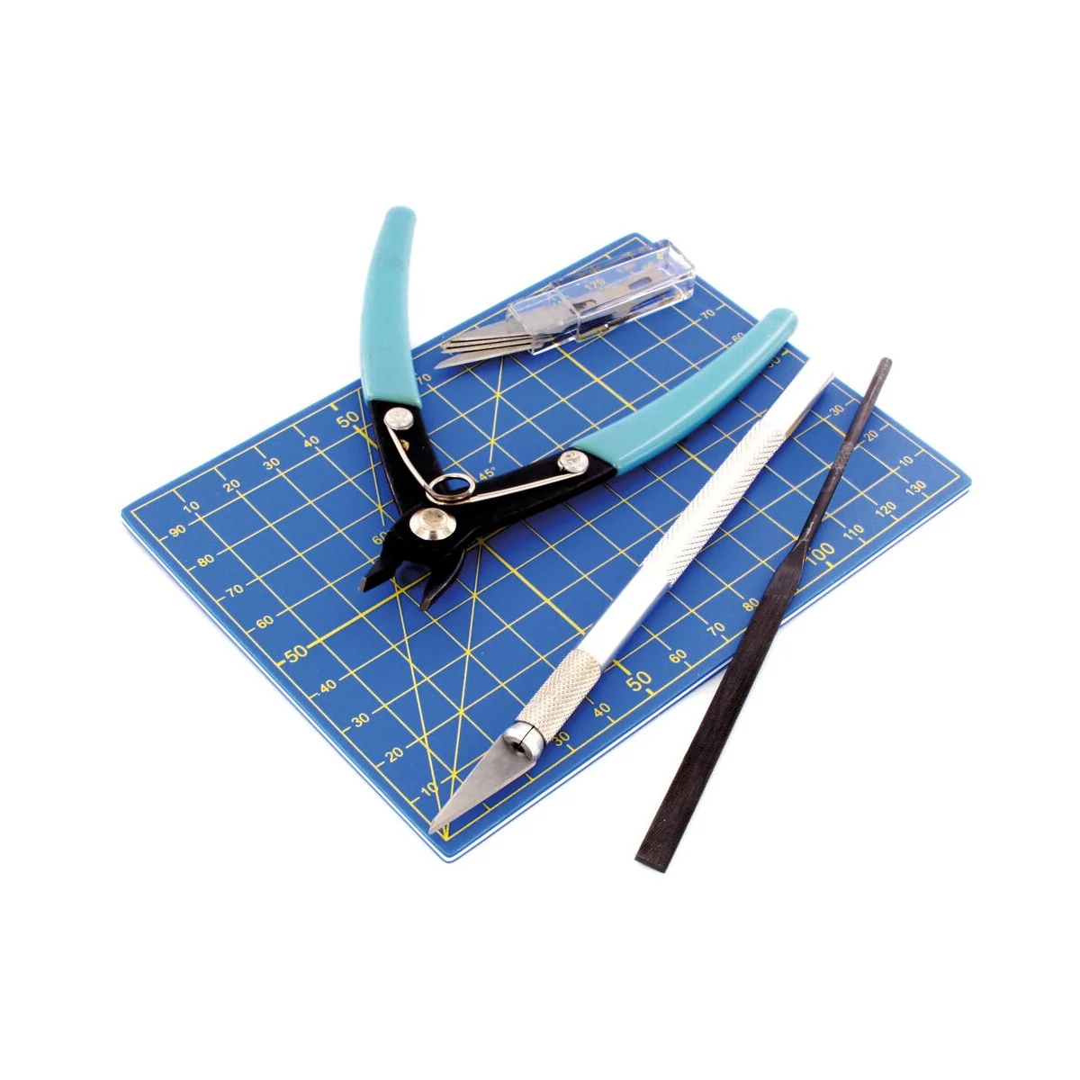 Plastic Modelling Tool set: includes cutting pliers, cutter no. 1 a... Plastic Modelling Tool set: includes cutting pliers, cutter no. 1 a...