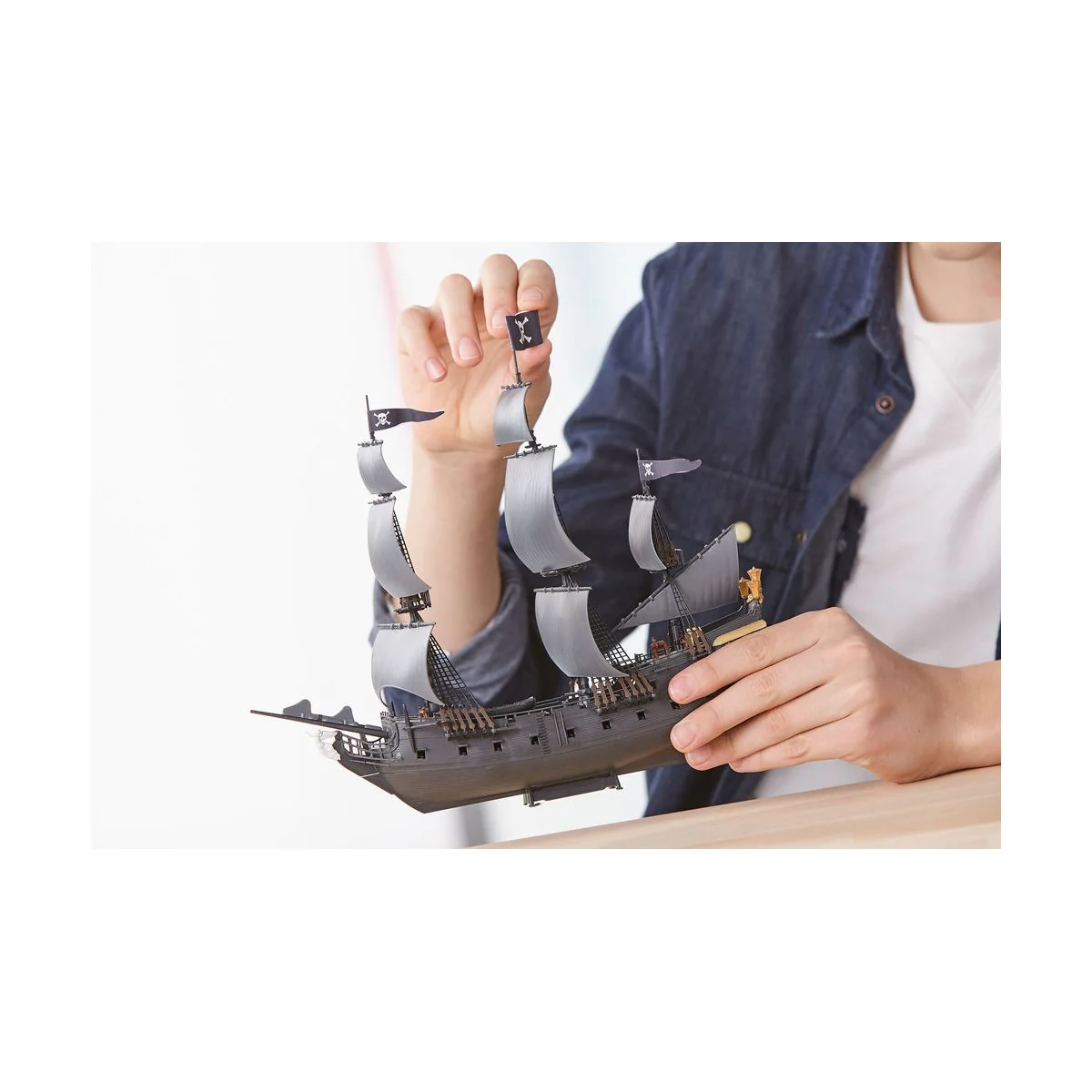 Black Pearl, 1/150 - Revell 05499