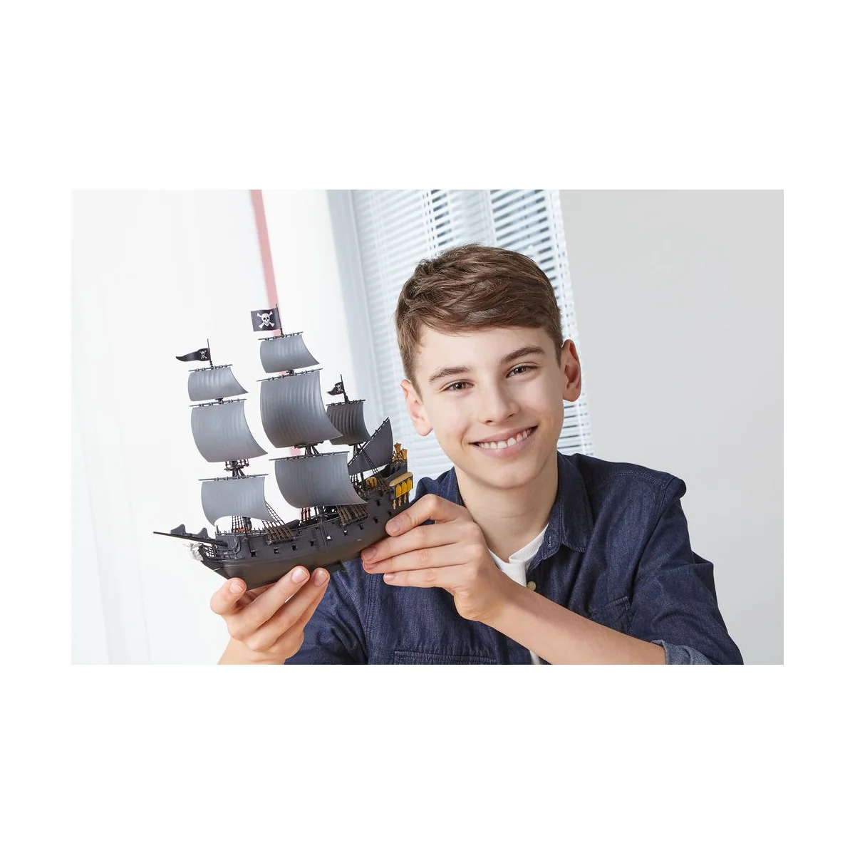 Black Pearl, 1/150 - Revell 05499