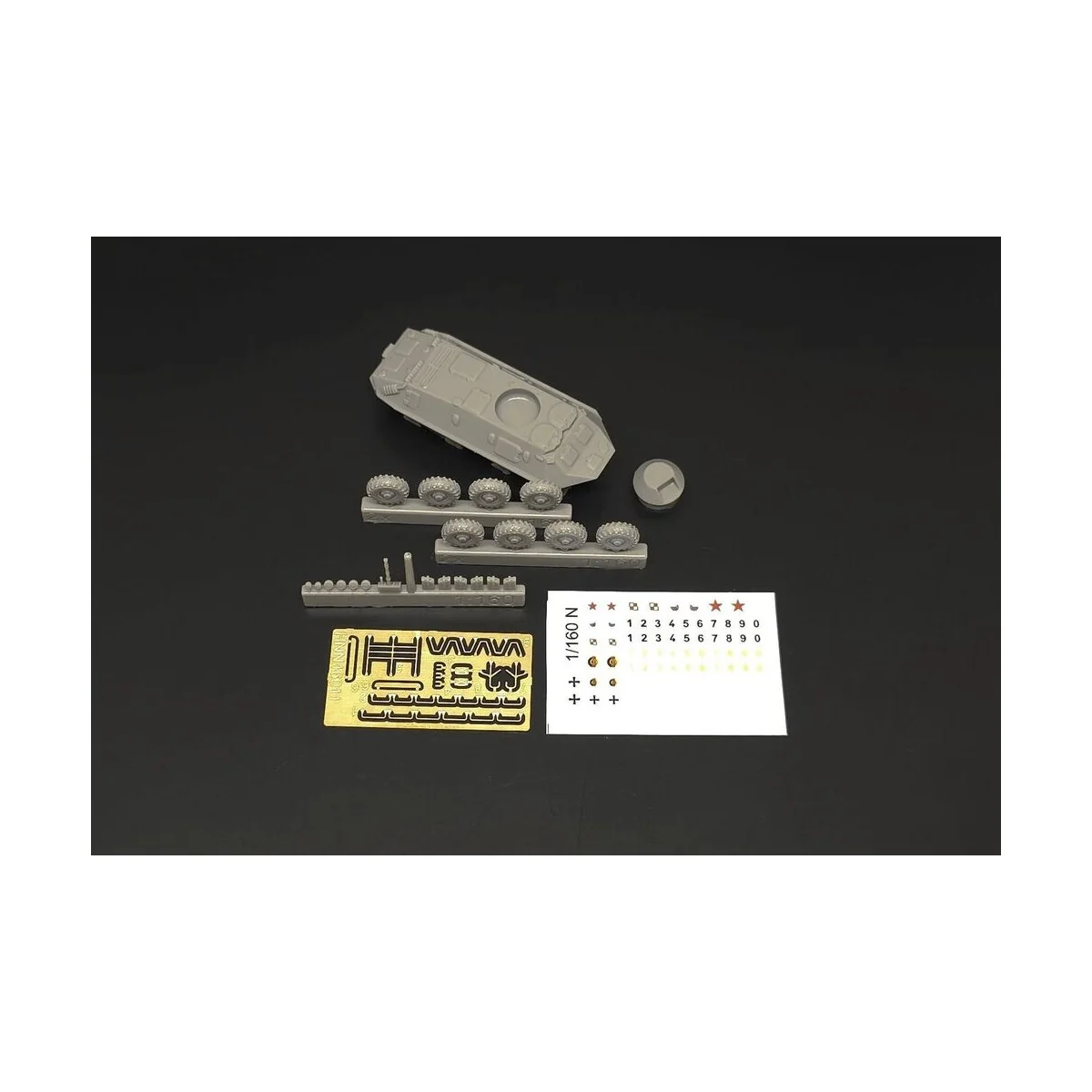 BTR-60, 1/160 - Hauler HNN16011