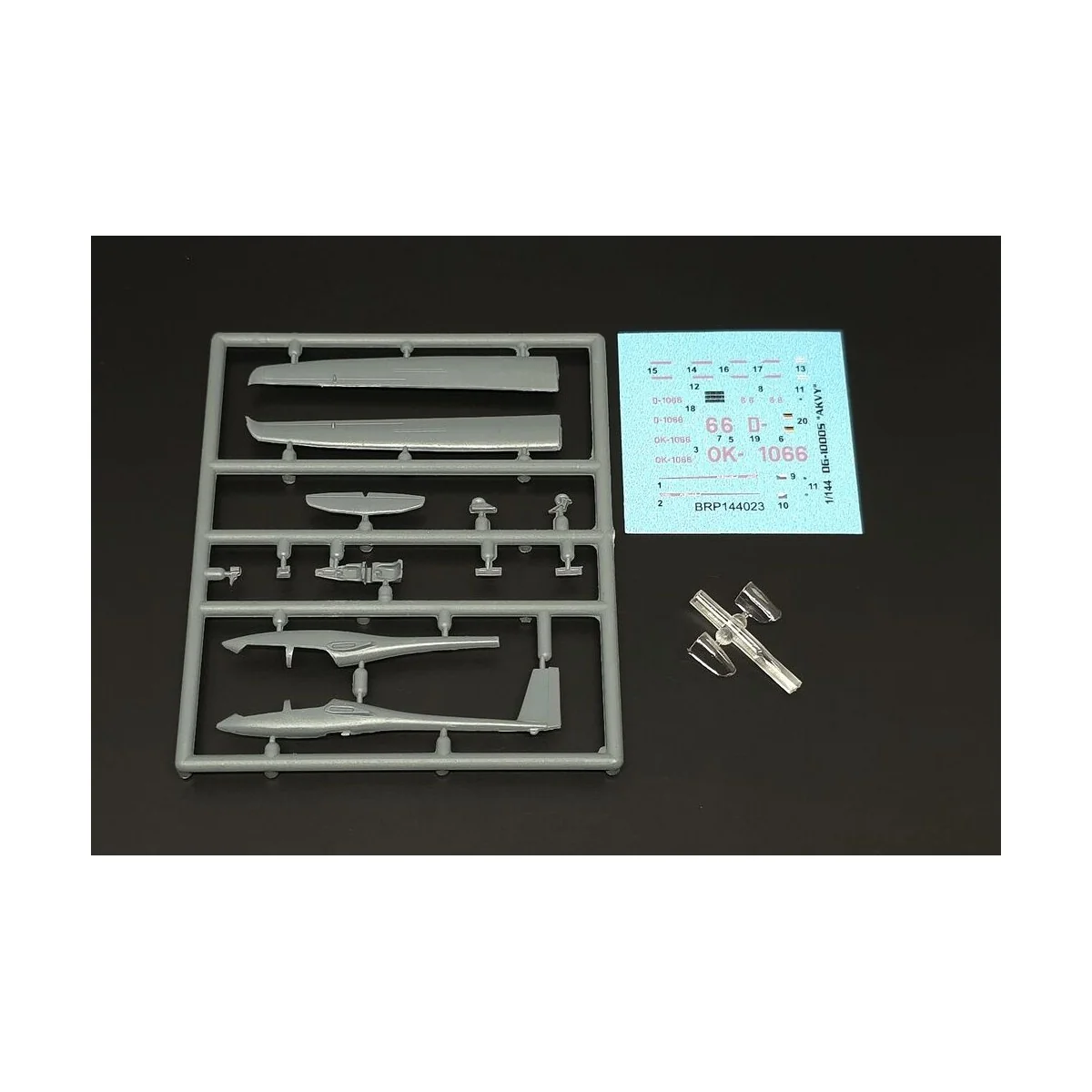 DG-1000 glider, 1/144 - Brengun BRP144023 DG-1000 glider, 1/144 - Brengun BRP144023