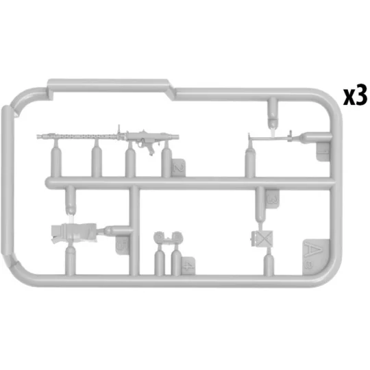 Pz.Kpfw.III Ausf. D/B with Crew, 1/32 - MiniArt 53085 Pz.Kpfw.III Ausf. D/B with Crew, 1/32 - MiniArt 53085